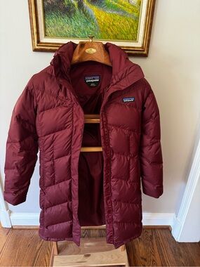 Patagonia Women's Down Parka in Burgundy